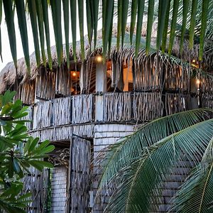 Amanta Beach Hotel Nilaveli Exterior photo