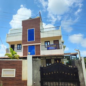 Avm Paradise Hotel Yelagiri Exterior photo