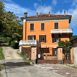 Il Mirto Crespo Bed & Breakfast San Sebastiano Curone Exterior photo