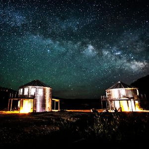 The Barn Silo At Goose Lake Lane Villa Glendale Exterior photo