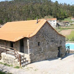 Welcoming House With Mountain View In Agueda Shared Pool Villa Urgueira  Exterior photo