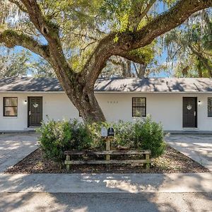 Charming Silver Springs Duplex Apartment Exterior photo