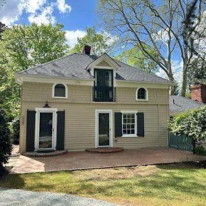 Newly Renovated Carriage House Villa Hillsborough Exterior photo