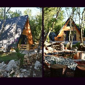 Woodland Paradise Charming Wooden Houses In Stone Ljubuski Exterior photo