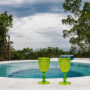 Casa Campestre y mucha naturaleza para 9 huéspedes con jacuzzi Villa Carmen de Apicala Exterior photo