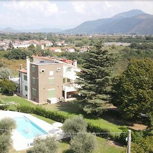 Tenuta Il Poggio Teano Villa Exterior photo