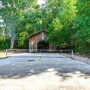 Pet-Friendly Delta Cabin With Private Hot Tub! Villa Exterior photo