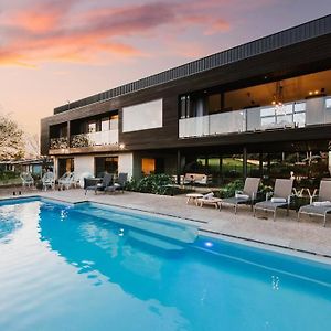 'Black Rock' A Sprawling Poolside Country Sanctuary Villa Mudgee Exterior photo