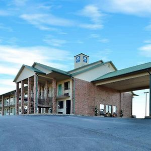 Ozark Hotel Exterior photo