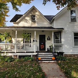 The Landerholm Bed And Breakfast Wisconsin Rapids Exterior photo