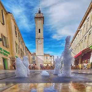 Le 136 - Baby Foot - 6 Personnes Apartment Nimes Exterior photo