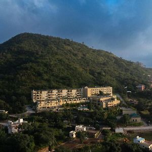 Radisson Blu Resort Kumbhalgarh Exterior photo