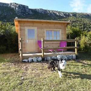 Cabane Aux Etoiles Bargeme Exterior photo