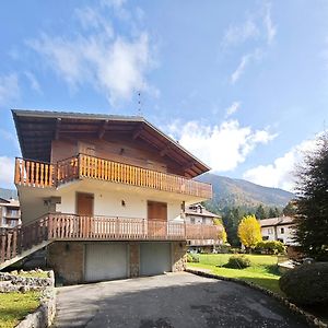 Casa Vacanza Presolana Con Giardino E Box Auto Apartment Castione della Presolana Exterior photo