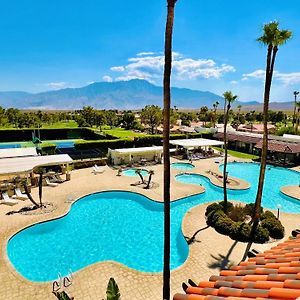 The Inn At Mission Lakes Desert Hot Springs Exterior photo