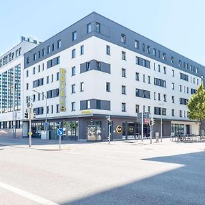 B&B Hotel Ludwigshafen Exterior photo