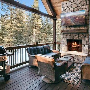 One Of A Kind Cabin, Covered Deck, Spa, And Games Villa Duck Creek Village Exterior photo