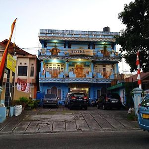 Trivadoh Syariah Hotel Padang Panjang Exterior photo