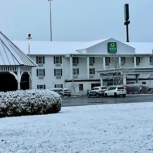 Quality Inn & Suites Bellville - Mansfield Exterior photo