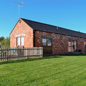 Blackberry Barn Villa Tortworth Exterior photo