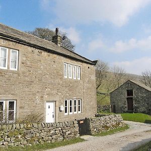 Angram Farmhouse Villa Deepdale Exterior photo