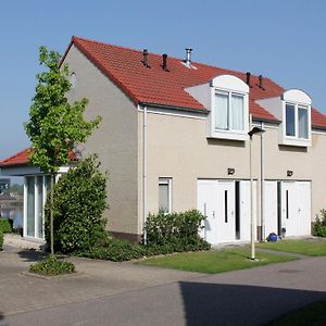 House With A View On Harbor, In A Water Area Villa Heel Exterior photo