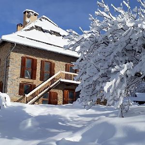 Le Cerf De La Lune Apartment Crots Exterior photo