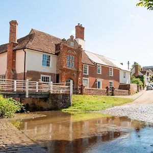 River House Villa Kersey Exterior photo