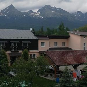 Penzion Monty Ranch Hotel Stola Exterior photo