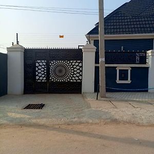 Luxury Egbeda Apartments Lagos Exterior photo