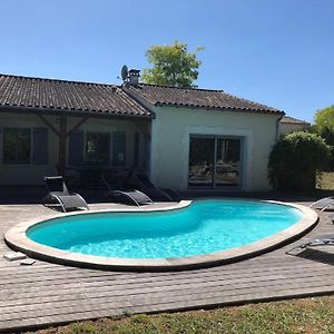 Luxury Villa With Covered Terrace In Chalais Chalais  Exterior photo