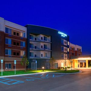 Courtyard By Marriott Detroit Farmington Hotel Farmington Hills Exterior photo