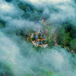 Silent Brook Resort - Coorg Madikeri Exterior photo