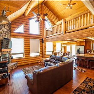 Bighorn Luxury Cabin Villa Duck Creek Village Exterior photo