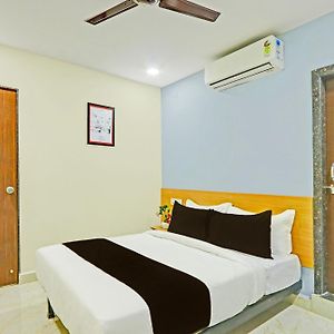 Super Townhouse La Vista Inn Grand Hotel Upal Exterior photo