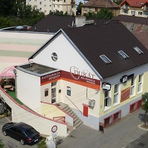 Penzion Dukat Hotel Presov Exterior photo