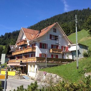 Hotel Sterne Beatenberg Exterior photo