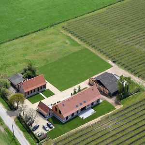 Vakantiehoeve Berckelaer Villa Sint-Gillis-Waas Exterior photo