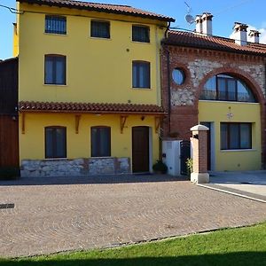 Agriturismo Alla Corte Villa Costabissara Exterior photo