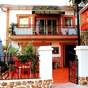 Hostal Rio Mundo Hotel Riopar Exterior photo