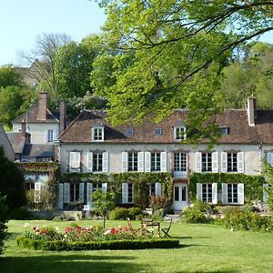 Le Clos Saint Nicolas Bed & Breakfast Chateau-Renard Exterior photo