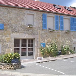 Logis Saint Martin Bed & Breakfast Magny-les-Villers Exterior photo