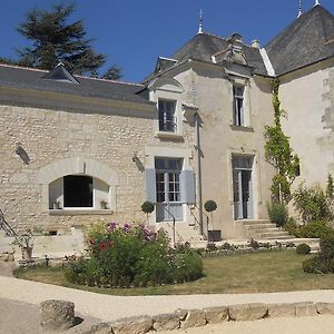 Manoir D'Orbe Hotel Montreuil Bellay Exterior photo