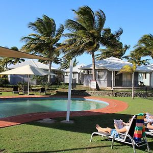 Illawong Beach Resort Mackay Exterior photo