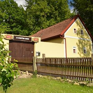 Pension U Starýho Dubu Jindrichuv Hradec Exterior photo