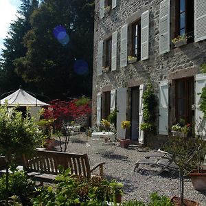 Le Moulin Des Farges Bed & Breakfast Meymac Exterior photo