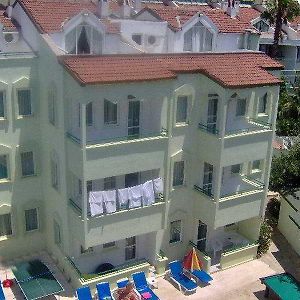 Inan Hotel İcmeler Exterior photo