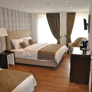Hotel De Savoie Morges Room photo
