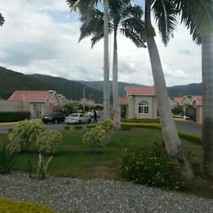 Caymanas Estate House Villa Portmore Exterior photo