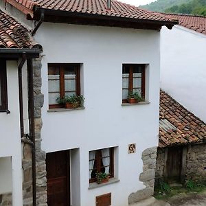 Casa Guela Guest House Pajares  Exterior photo